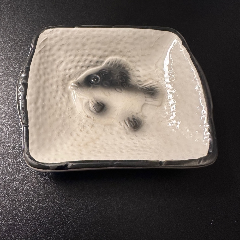 Ceramic Black & White Fish-Shaped trinket Jewelry dish Delicate Collectible Cute